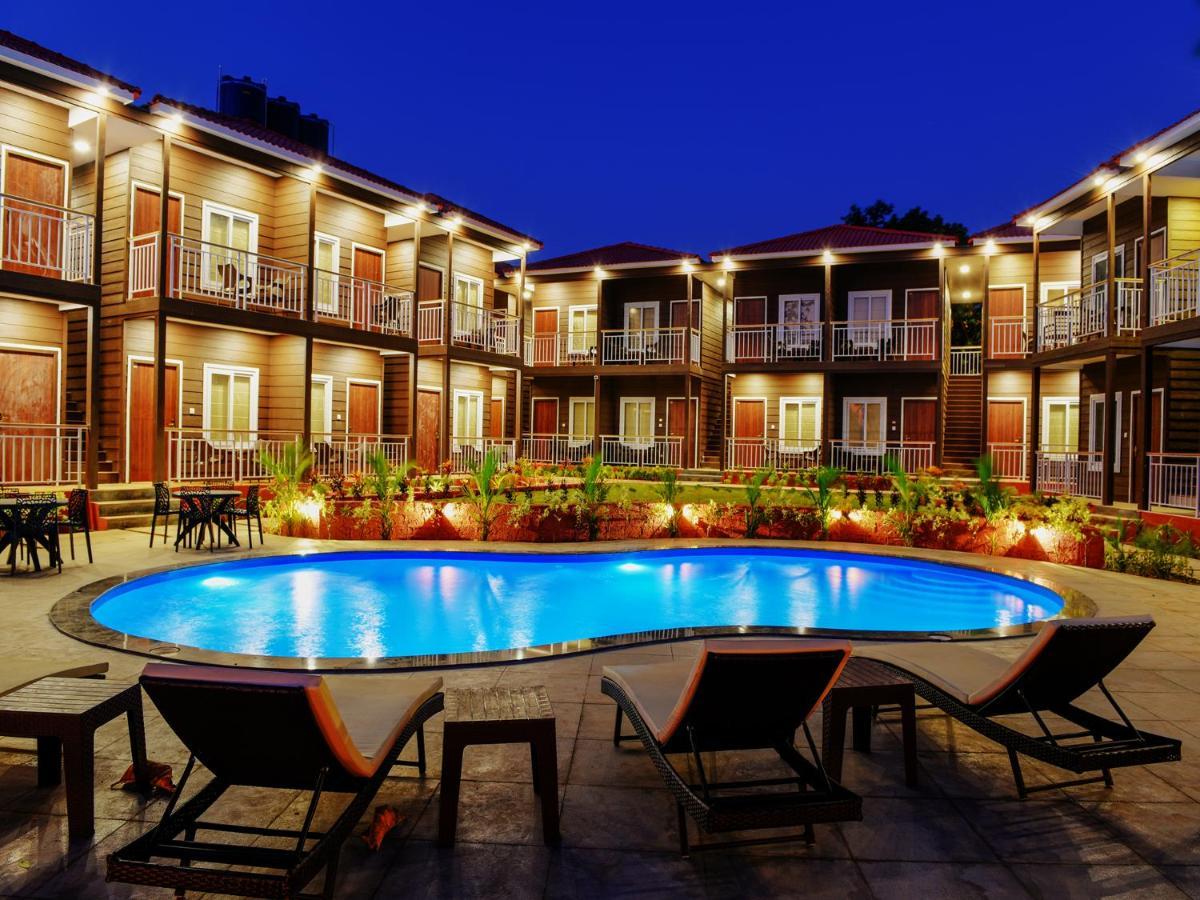 Aurum Resorts Morjim Ashvem Beach ภายนอก รูปภาพ