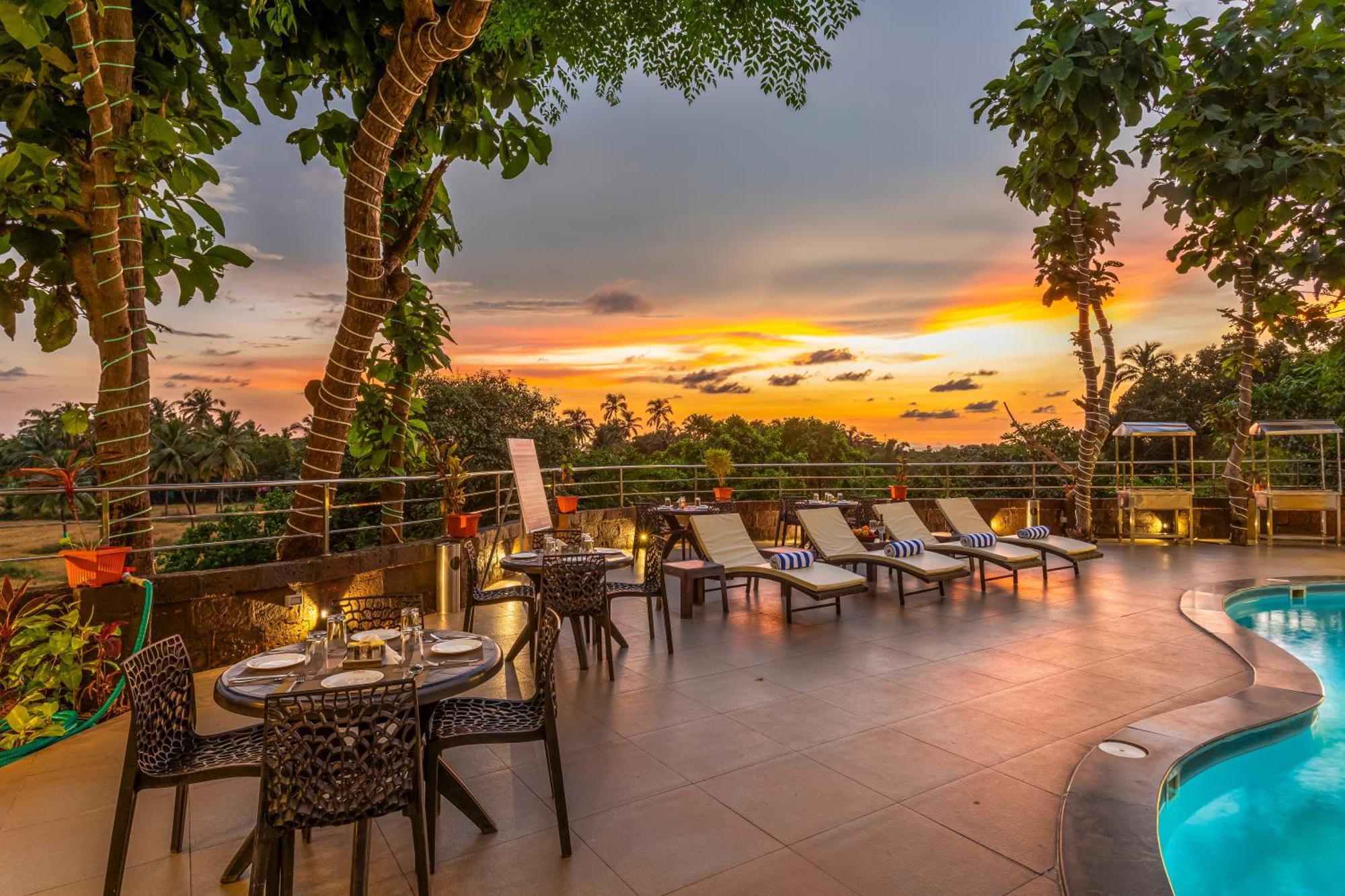 Aurum Resorts Morjim Ashvem Beach ภายนอก รูปภาพ